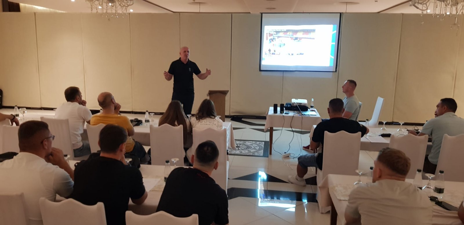 Mbahet FIBA Scod Klinika me Gjyqtarët e Basketbollit